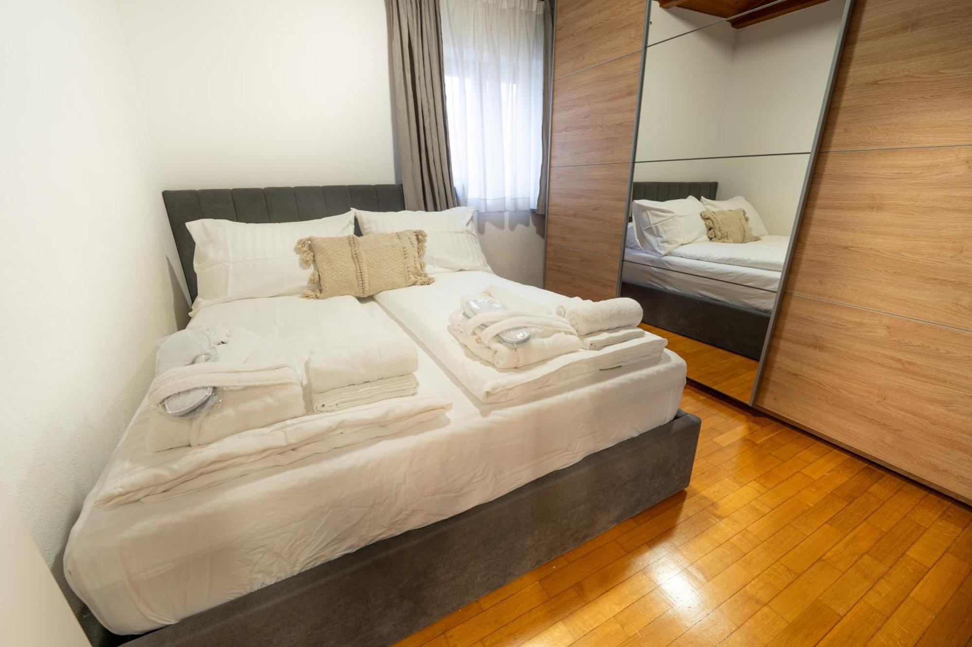 Hotel Maslina Seget  外观 照片