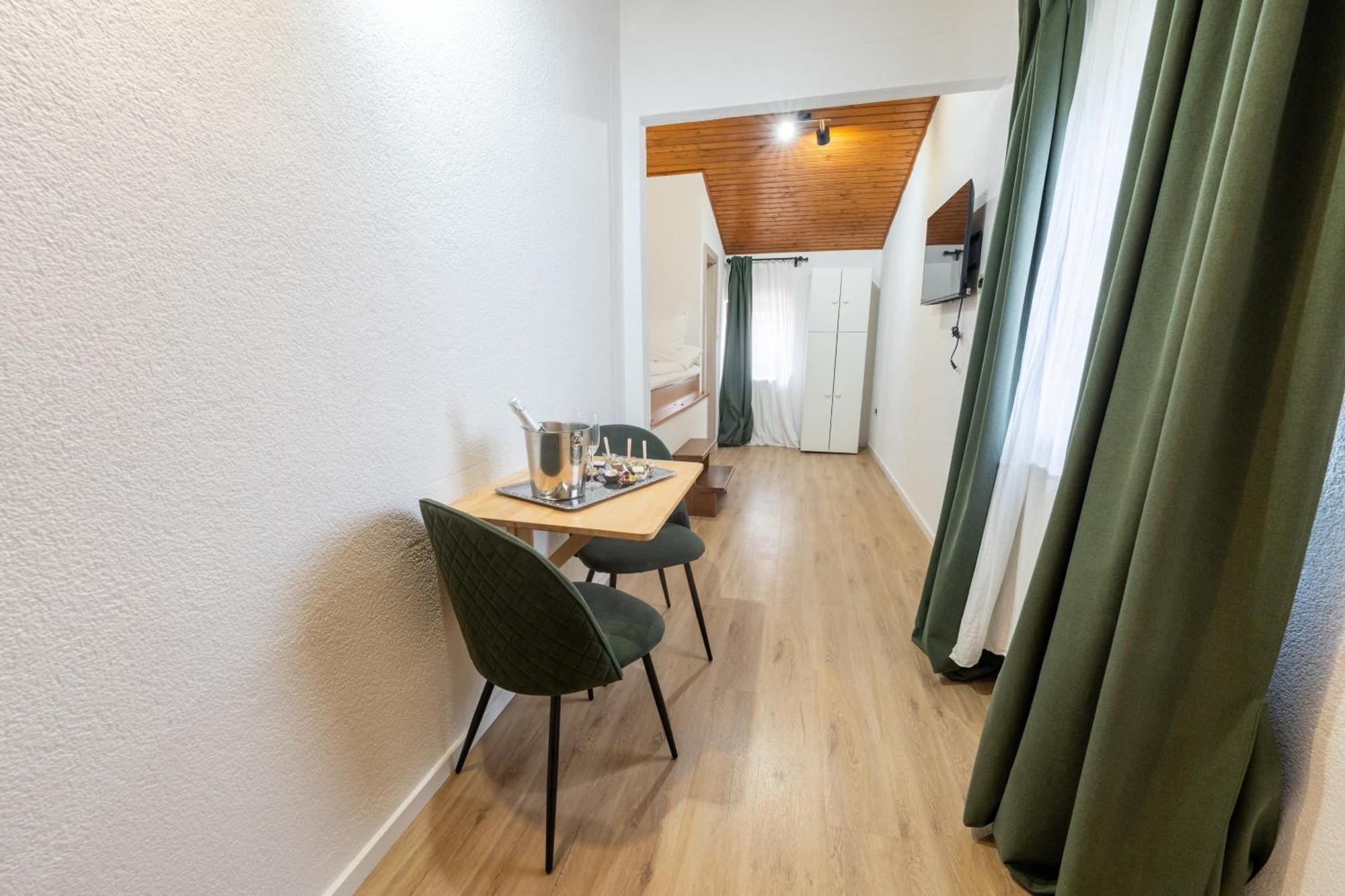 Hotel Maslina Seget  外观 照片